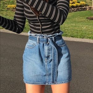 PacSun Denim Skirt Size 25